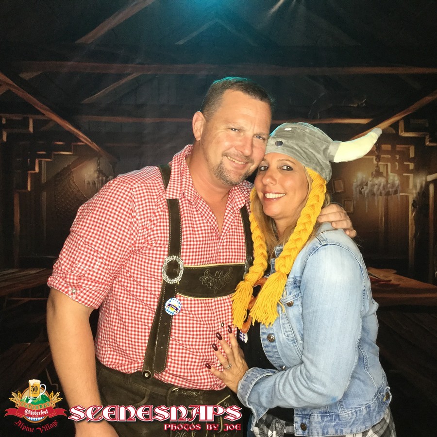 ALPINE_VILLAGE_OKTOBERFEST_OCT_27_18_0132_P_.JPG