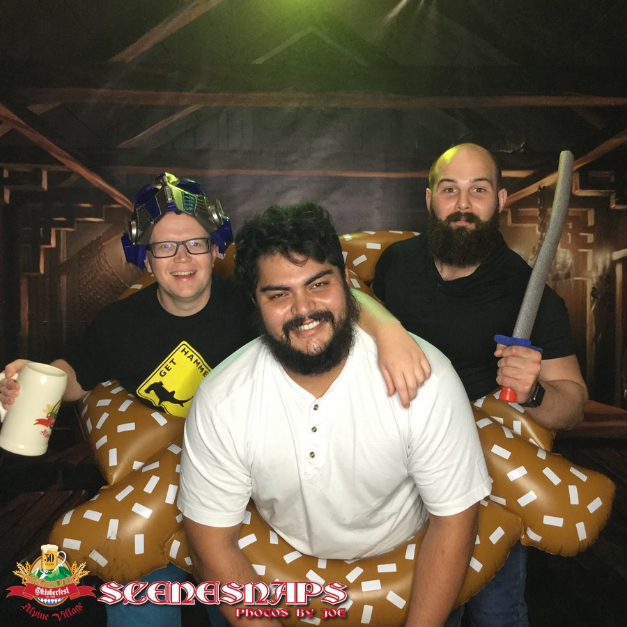 ALPINE_VILLAGE_OKTOBERFEST_OCT_27_18_0154_P_.JPG
