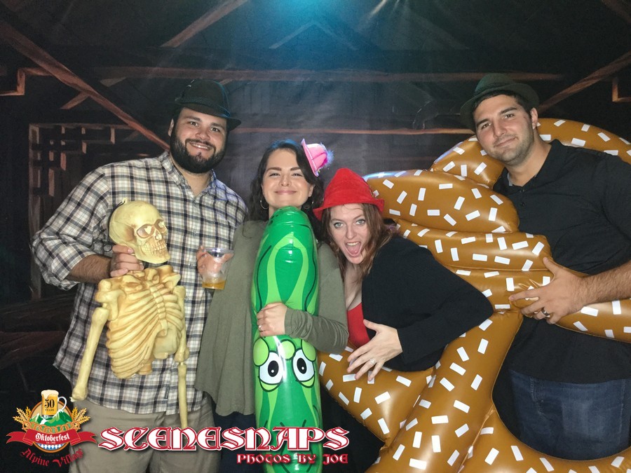 ALPINE_VILLAGE_OKTOBERFEST_OCT_27_18_0172_P_.JPG