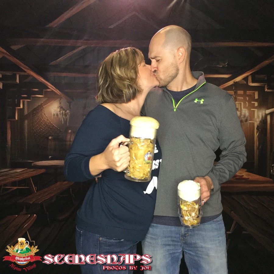 ALPINE_VILLAGE_OKTOBERFEST_OCT_27_18_0192_P_.JPG