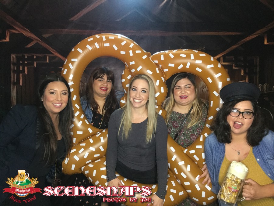 ALPINE_VILLAGE_OKTOBERFEST_OCT_27_18_0201_P_.JPG