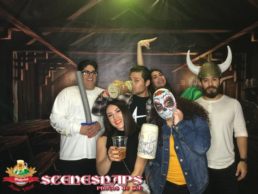 ALPINE_VILLAGE_OKTOBERFEST_OCT_27_18_0261_P_.JPG
