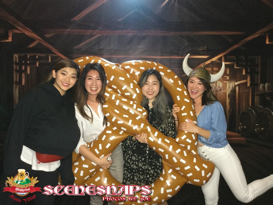 ALPINE_VILLAGE_OKTOBERFEST_OCT_27_18_0301_P_.JPG