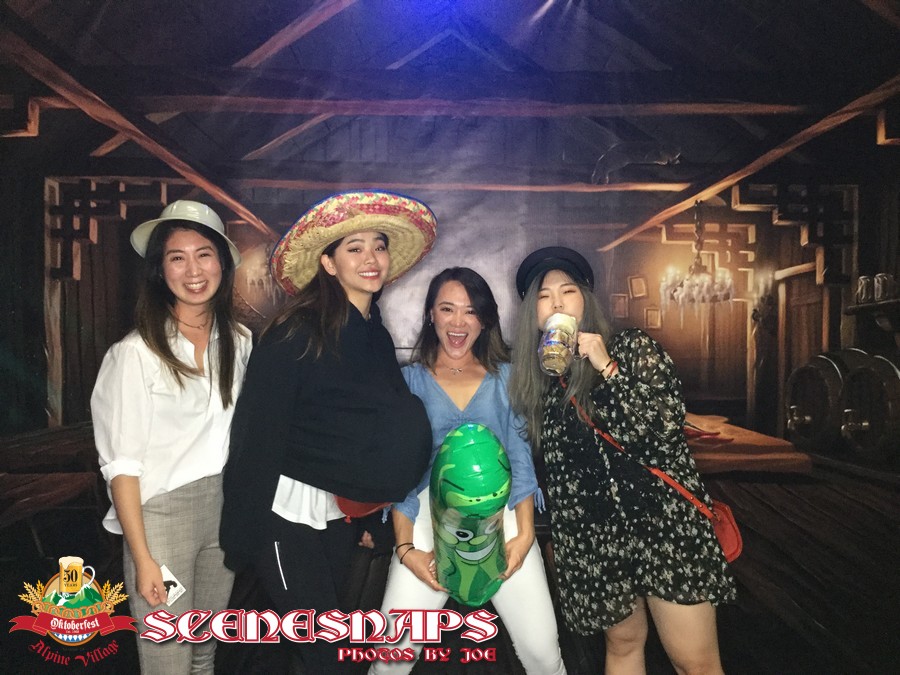 ALPINE_VILLAGE_OKTOBERFEST_OCT_27_18_0302_P_.JPG