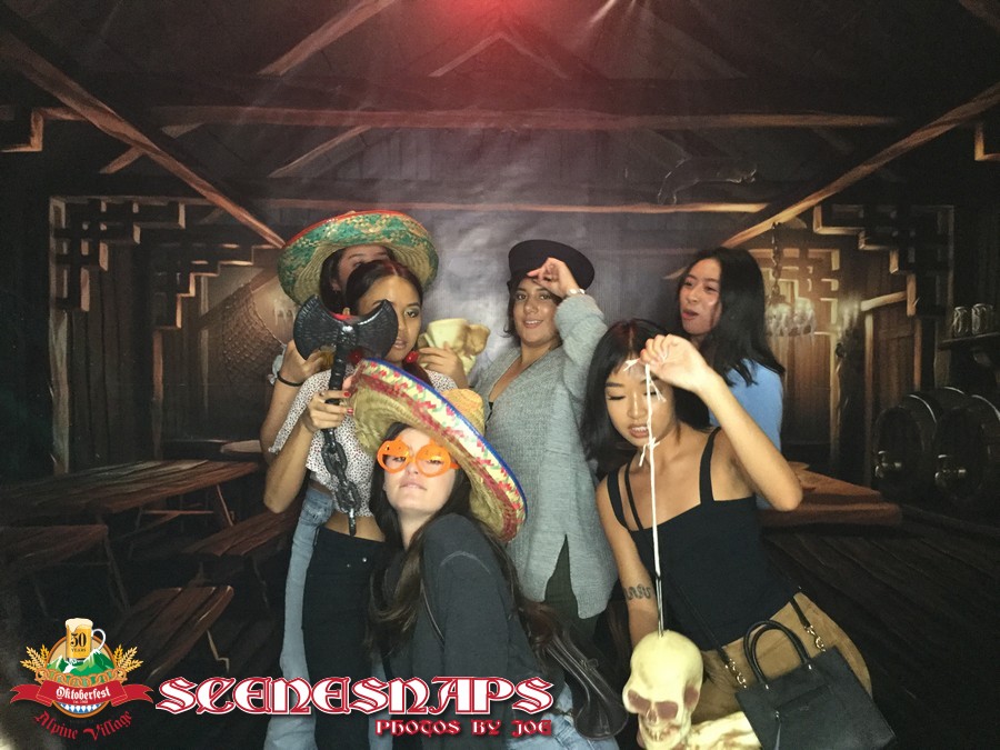 ALPINE_VILLAGE_OKTOBERFEST_OCT_27_18_0327_P_.JPG