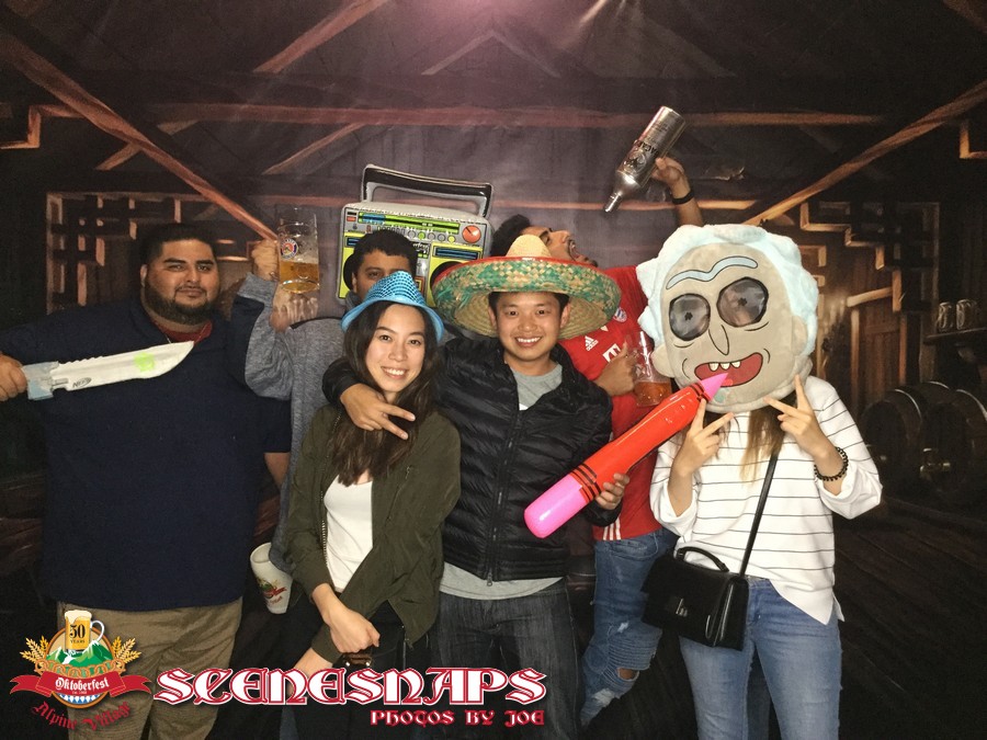 ALPINE_VILLAGE_OKTOBERFEST_OCT_27_18_0401_P_.JPG