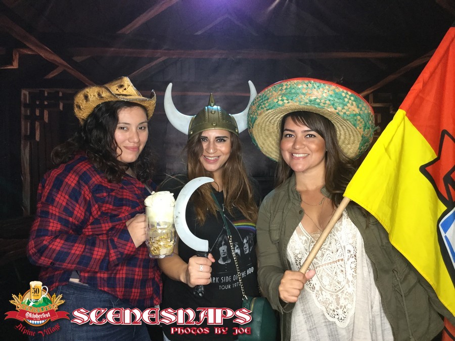 ALPINE_VILLAGE_OKTOBERFEST_OCT_27_18_0416_P_.JPG