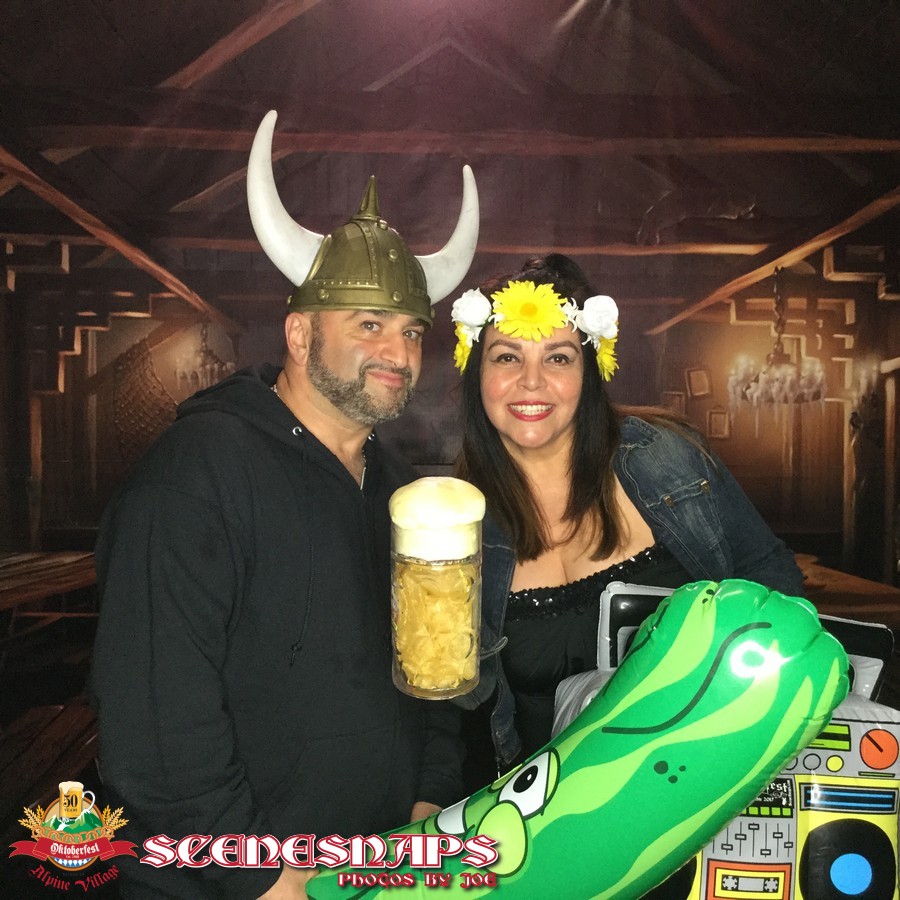 ALPINE_VILLAGE_OKTOBERFEST_OCT_27_18_0443_P_.JPG