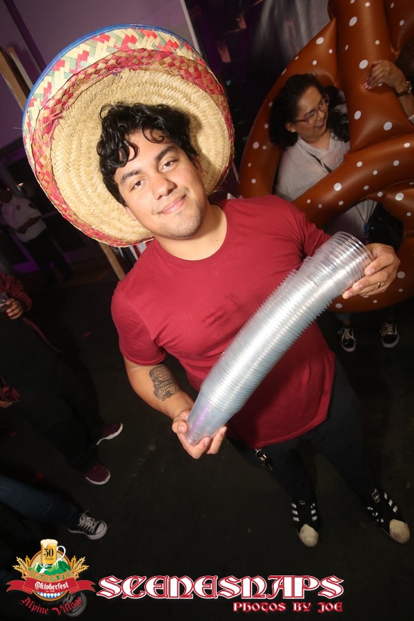 ALPINE_VILLAGE_OKTOBERFEST_SEPT_07_18_0204_P_.JPG
