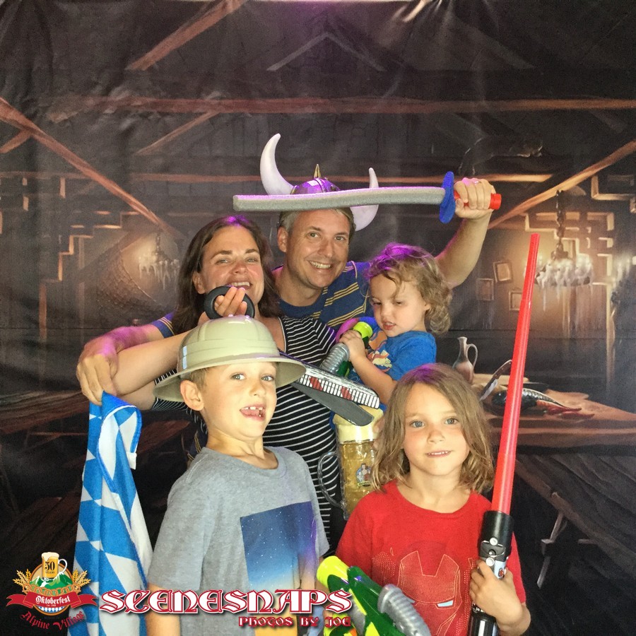 ALPINE_VILLAGE_OKTOBERFEST_SEPT_09_18_0104_P_.JPG