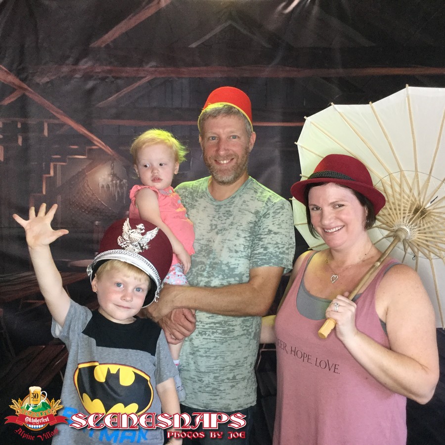 ALPINE_VILLAGE_OKTOBERFEST_SEPT_09_18_0117_P_.JPG