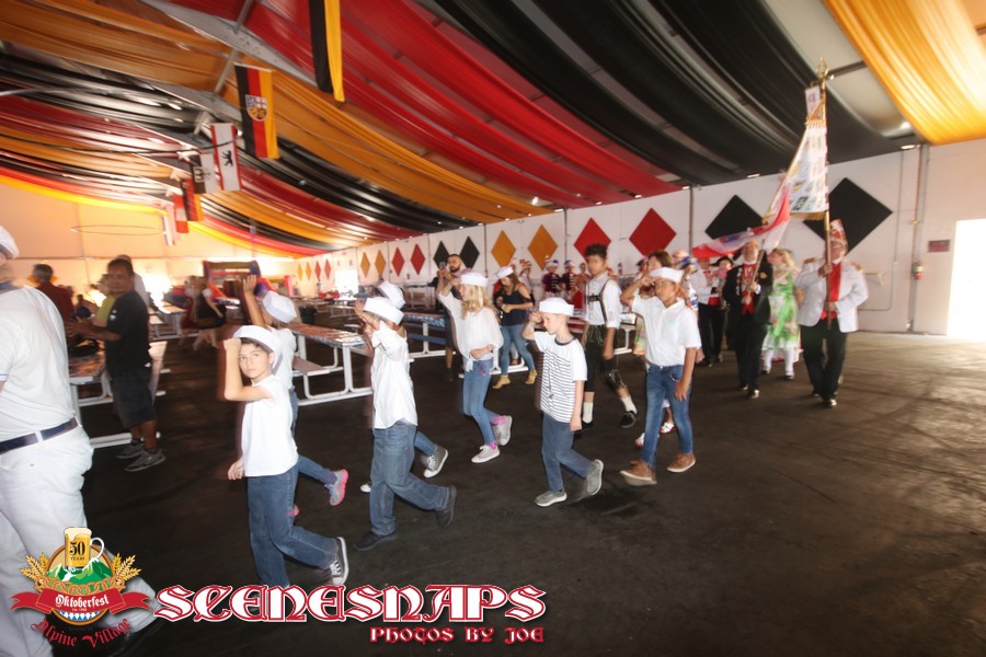 ALPINE_VILLAGE_OKTOBERFEST_SEPT_09_18_0122_P_.JPG