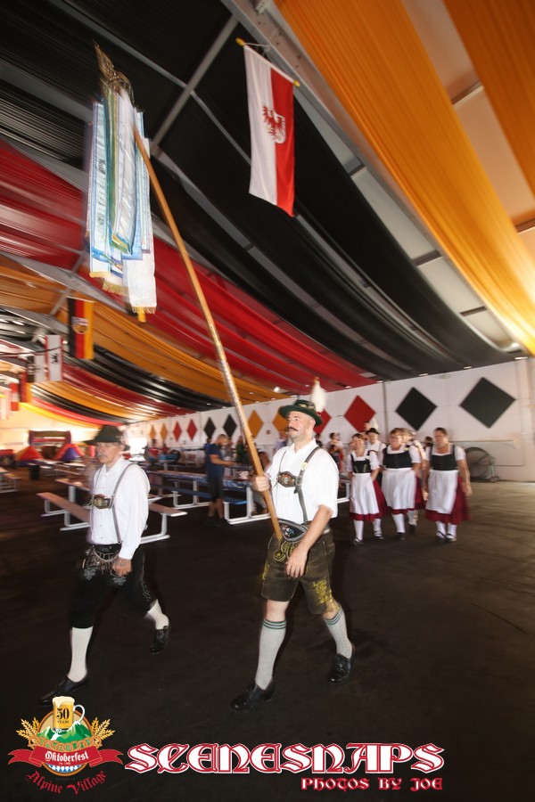 ALPINE_VILLAGE_OKTOBERFEST_SEPT_09_18_0131_P_.JPG