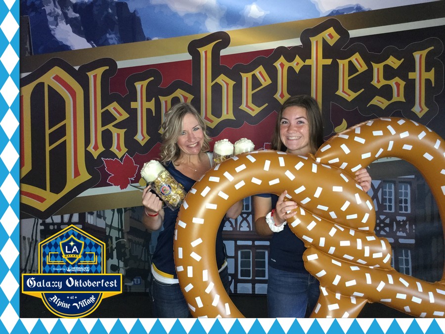 ALPINE_VILLAGE_OKTOBERFEST_SEPT_30_18_0007_P_.JPG