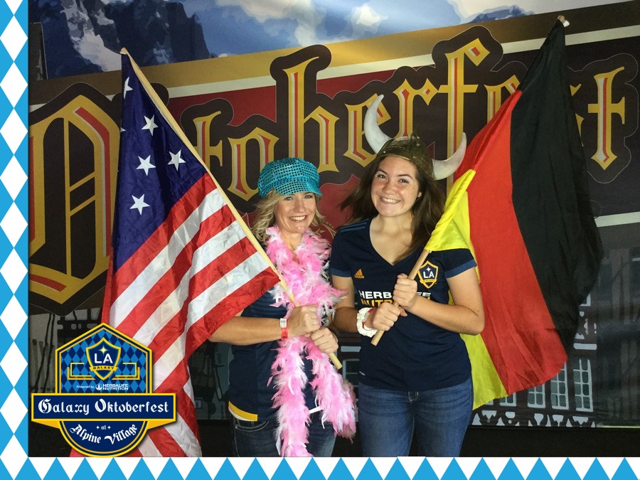 ALPINE_VILLAGE_OKTOBERFEST_SEPT_30_18_0008_P_.JPG