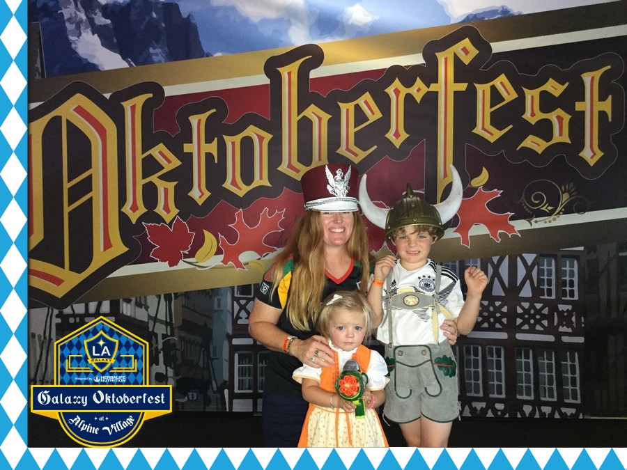 ALPINE_VILLAGE_OKTOBERFEST_SEPT_30_18_0092_P_.JPG