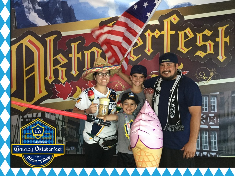 ALPINE_VILLAGE_OKTOBERFEST_SEPT_30_18_0103_P_.JPG