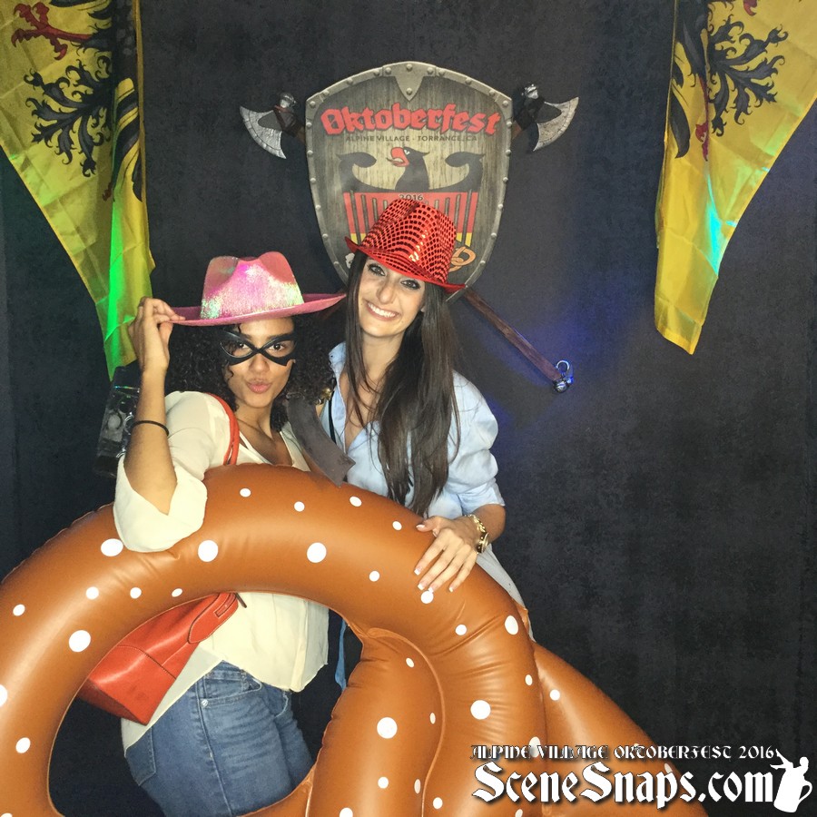 ALPINE_VILLAGE_OKTOBERFEST_OCT_07_16_0227_P_.jpg