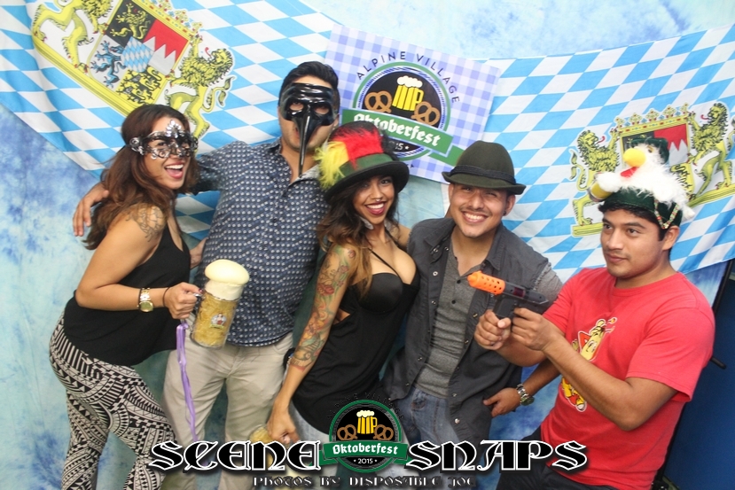 ALPINE_VILLAGE_OKTOBERFEST_OCT_24_15_0211_P_.JPG