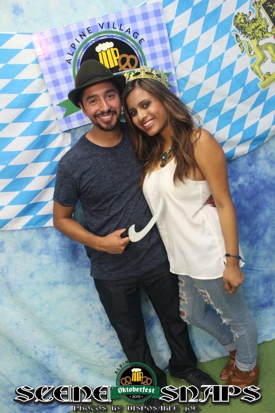 ALPINE_VILLAGE_OKTOBERFEST_OCT_24_15_0220_P_.JPG