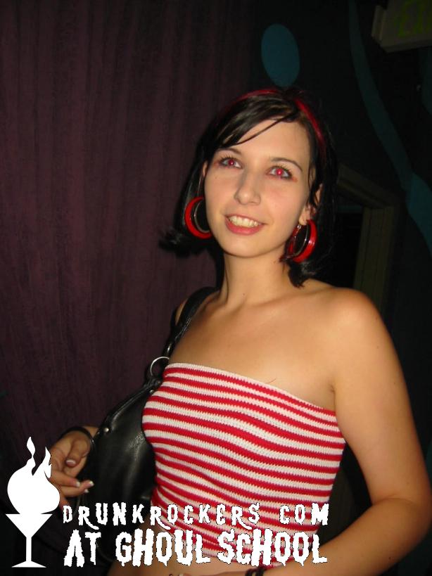 GHOUL_SCHOOL_SEPT_8_04_242_P_.JPG