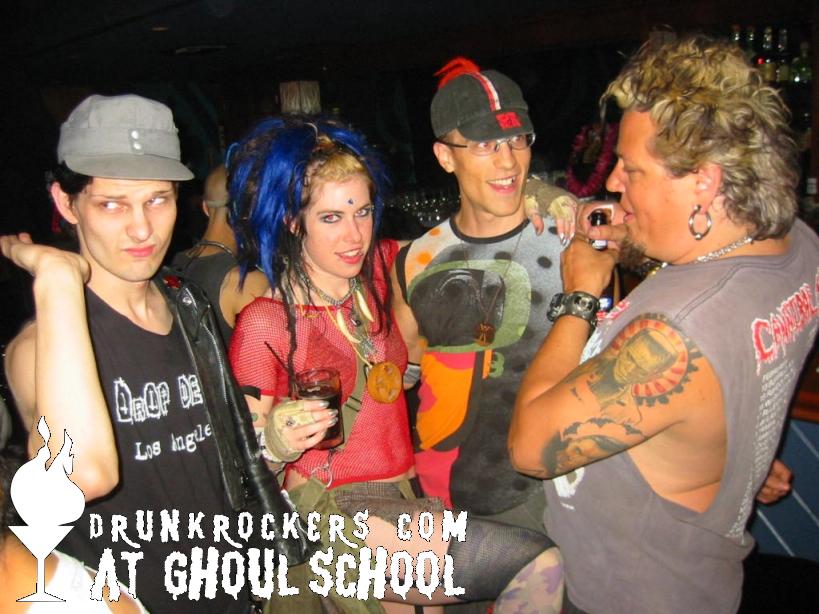 GHOUL_SCHOOL_SEPT_8_04_252_P_.JPG